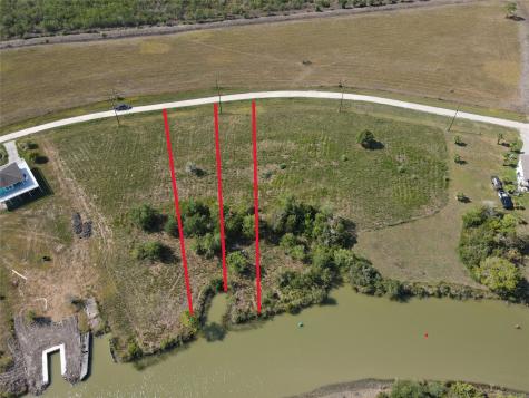 60-61 Bayou Avenue Smith Point TX 77514