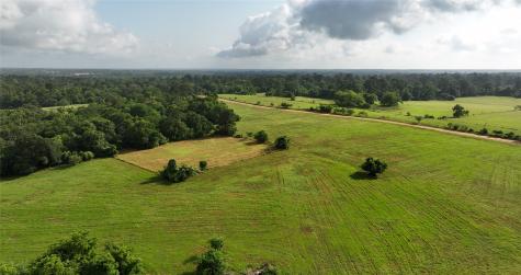 2268 S Fm 1486 Montgomery TX 77316