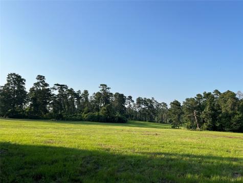 2268 S Fm 1486 Montgomery TX 77316