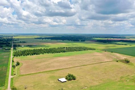 2523 S Cr 267 Elm Grove TX 77434