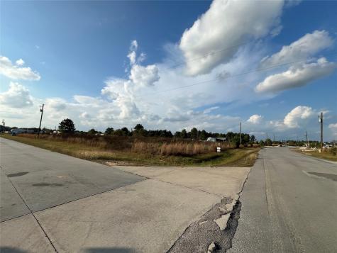 415 Road 5109 Cleveland TX 77327