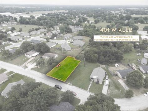 401 W Kleb Street Caldwell TX 77836