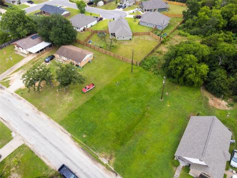401 W Kleb Street Caldwell TX 77836