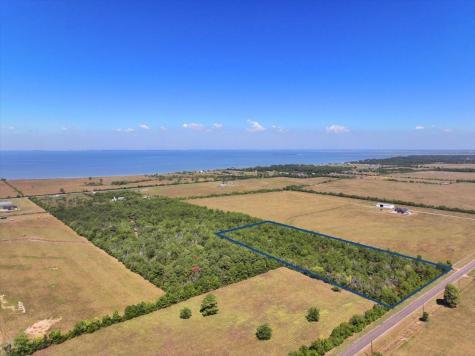 6246 Eagle Road Anahuac TX 77514