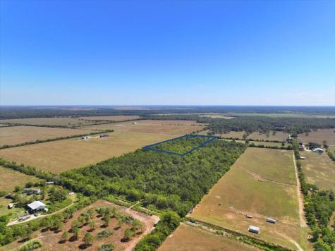6246 Eagle Road Anahuac TX 77514