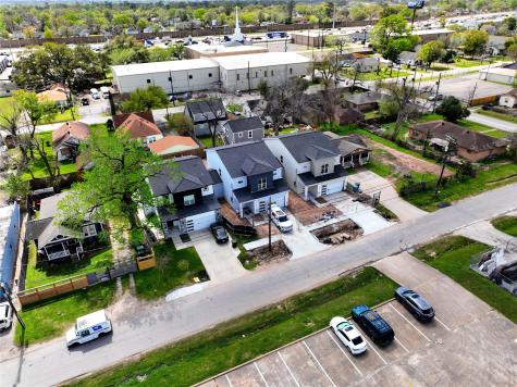 6515 Lloyd Street Houston TX 77022