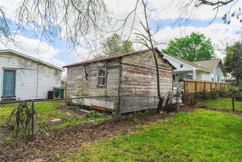 6515 Lloyd Street Houston TX 77022