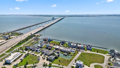 Lot 54-58 Tiki Drive Tiki Island TX 77554