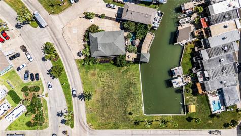 Lot 54-58 Tiki Drive Tiki Island TX 77554