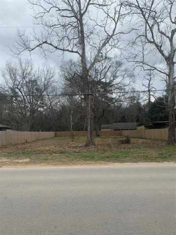 16871 Main Street Splendora TX 77372