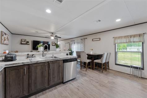 863 Road 5252 Cleveland TX 77327