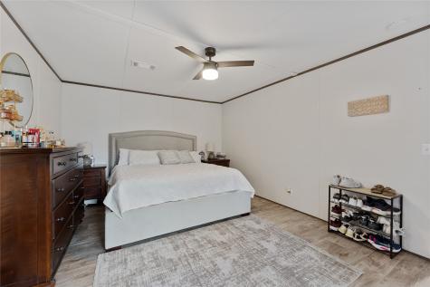 863 Road 5252 Cleveland TX 77327