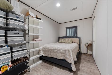 863 Road 5252 Cleveland TX 77327