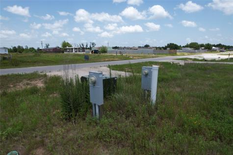 1690 Road 5502 Cleveland TX 77327