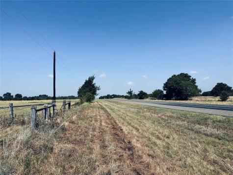 23AC S Highway 164 Donie TX 76642