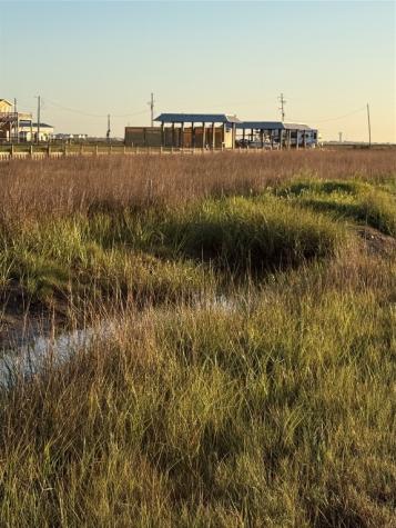 1108 Egret Point Crystal Beach TX 77650