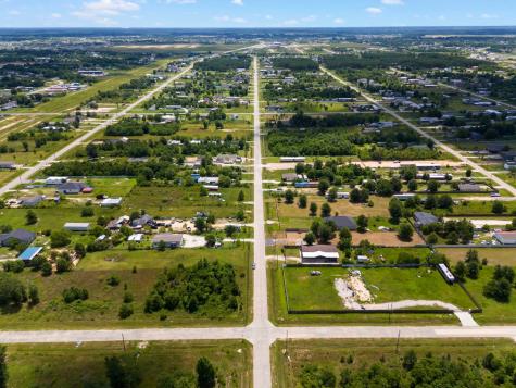 1586 County Road 3542 Cleveland TX 77327