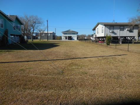 109 County Road 257 Matagorda TX 77457