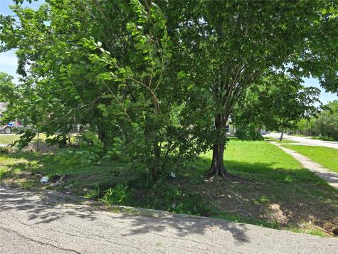 6739 Foster Street Houston TX 77021