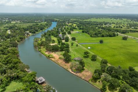 4 County Road 344 Sweeny TX 77480