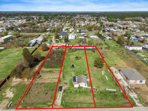 521 County Road 3558 Cleveland TX 77327