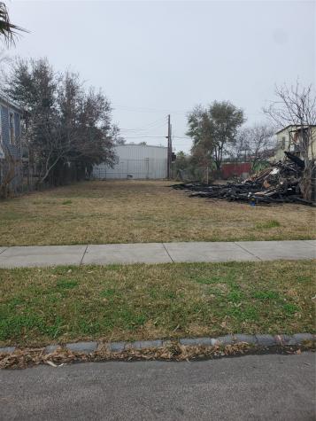 2710 Avenue K Galveston TX 77550