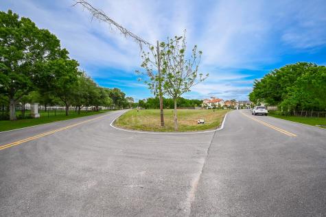 1307 Horseshoe Drive Sugar Land TX 77478