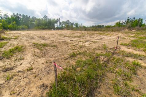 1289 Road 5883 Cleveland TX 77327