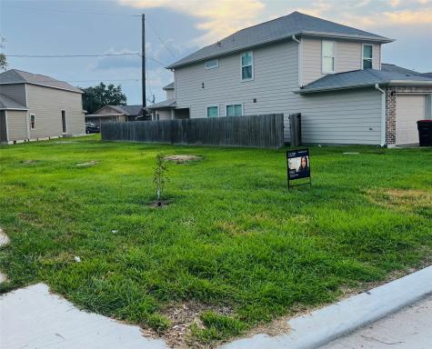 0 Angelfish Cove Baytown TX 77523