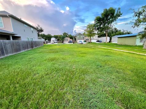 0 Angelfish Cove Baytown TX 77523
