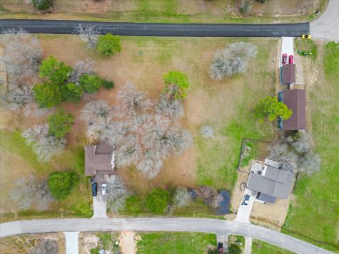 151 Wildwood Lake Drive Huntsville TX 77340