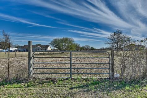 000 Newsom Road Bellville TX 77418