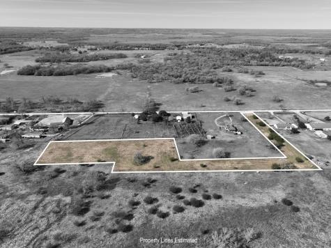 000 Newsom Road Bellville TX 77418