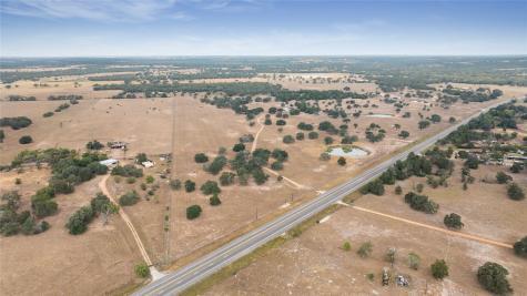 13320 Us Highway 77 S Hallettsville TX 77964