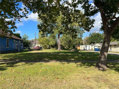 711 Mill King Jr Street Texas City TX 77590