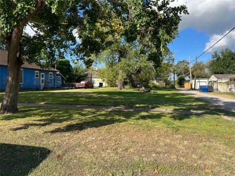 711 Mill King Jr Street Texas City TX 77590