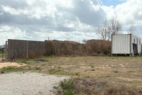 1209 Road 5802 Cleveland TX 77327