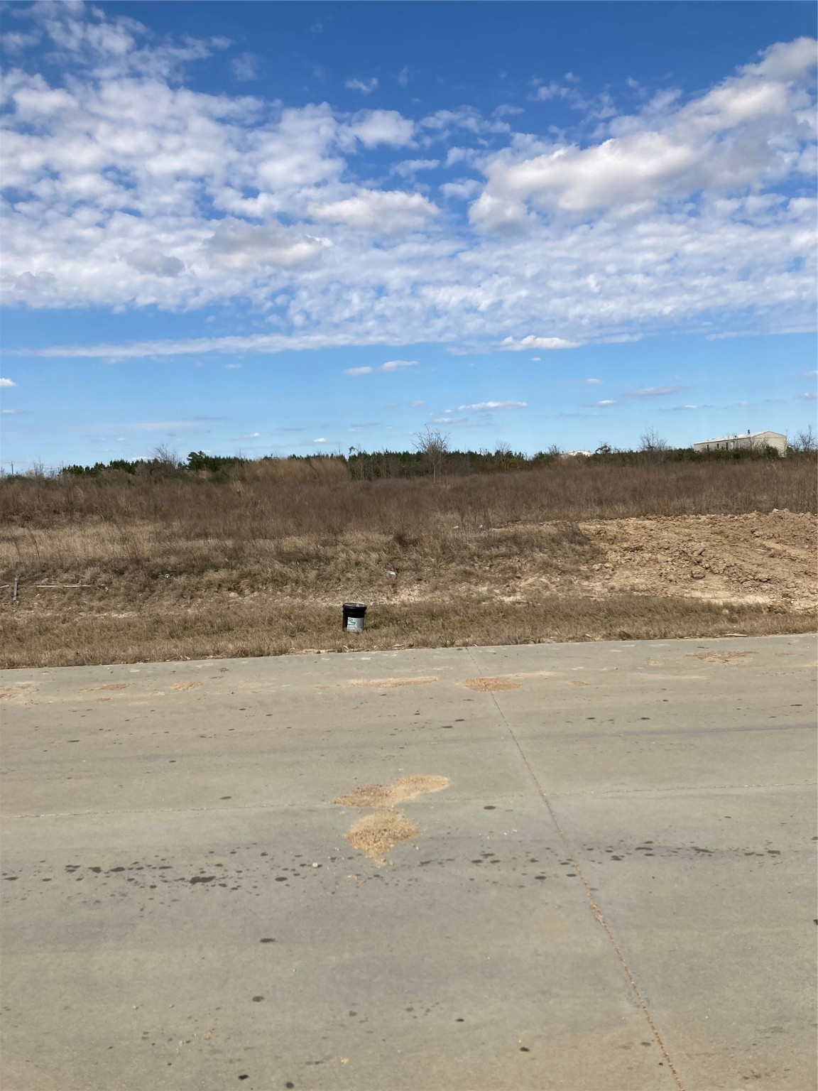 1025 Road 5601 Cleveland TX 77327