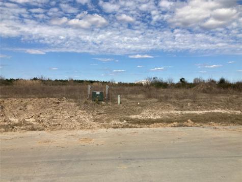 1025 Road 5601 Cleveland TX 77327