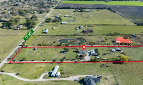 7409 County Road 605 Dayton TX 77535