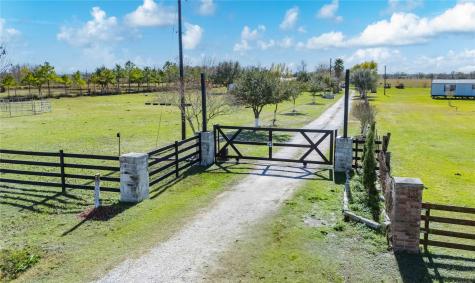 7409 County Road 605 Dayton TX 77535