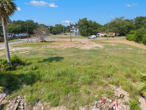 4215 Bayshore Bacliff TX 77518
