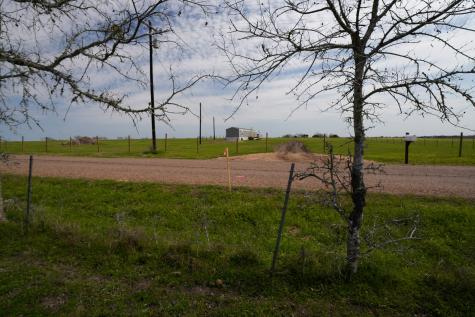 1011 Fm 956 Schulenburg TX 78956