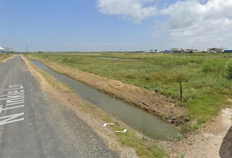 1266 N Tinkle Lane Crystal Beach TX 77650