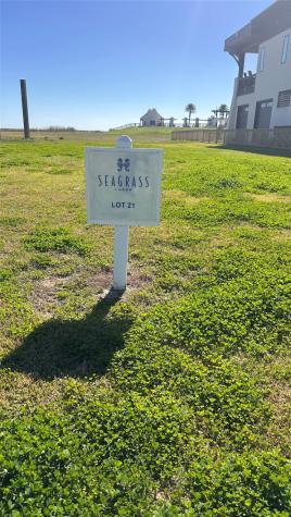410 Seagrass Gilchrist TX 77617