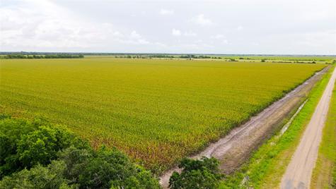 000 County Road 384 Louise TX 77455