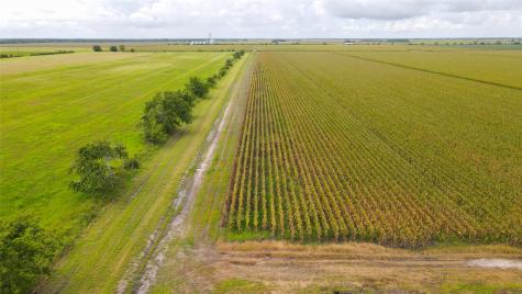 000 County Road 384 Louise TX 77455