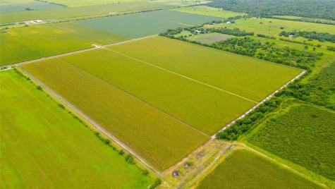 000 County Road 384 Louise TX 77455