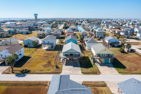 4130 Grayson Drive Galveston TX 77554