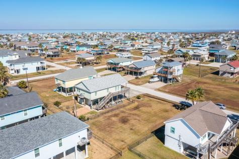 4130 Grayson Drive Galveston TX 77554